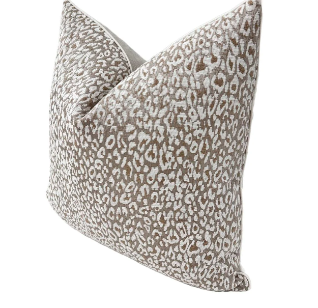 Scalamandre & Aldeco - Leopard in White Star