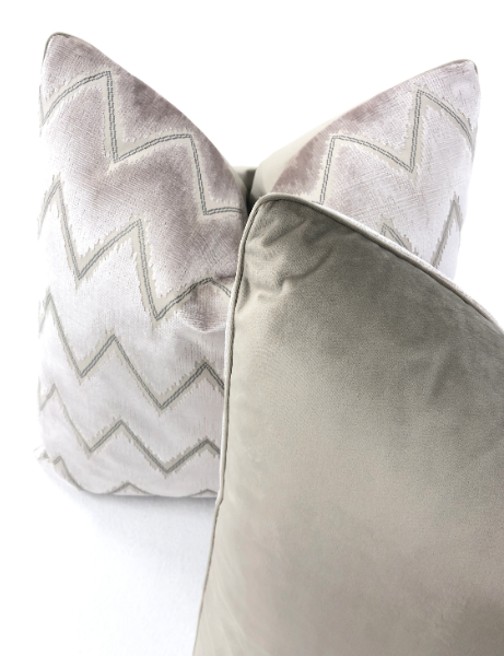 Schumacher - Chevron Velvet in Blush