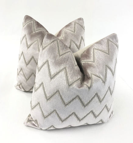Schumacher - Chevron Velvet in Blush