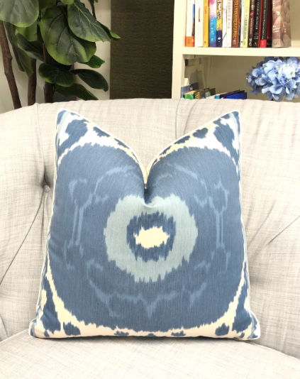 Schumacher - Samarkand Ikat II in Porcelain