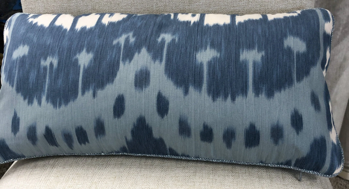 Schumacher - Samarkand Ikat II in Porcelain