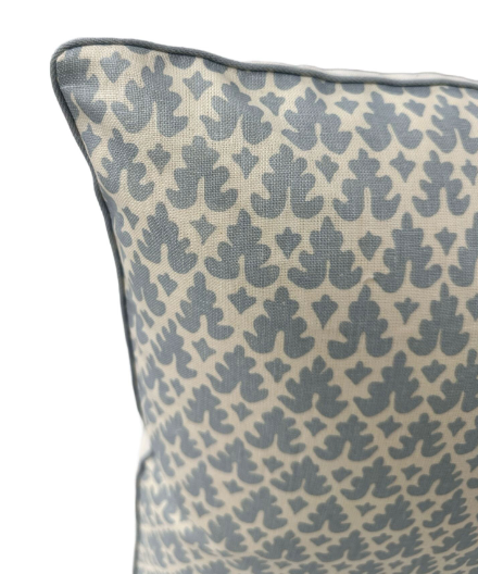 Quadrille - Volpi in Soft Windsor Blue on Tint