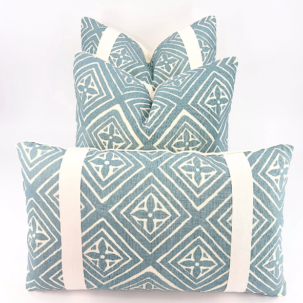 Quadrille - Fiorentina Grande in China Blue on Tint