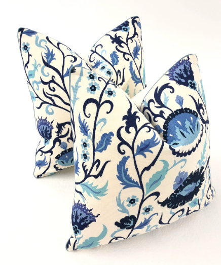 Quadrille - Uzbek Small Scale in Multi Blues