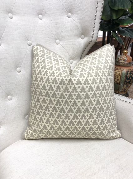 Quadrille - Volpi in Grey