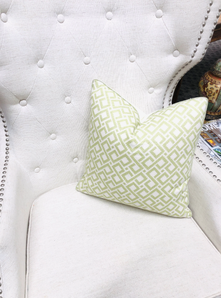 Colefax and Fowler - Mazely in Leaf Green
