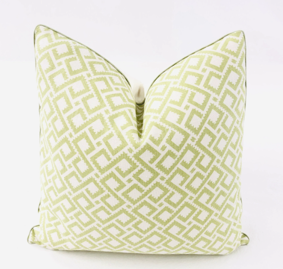 Colefax and Fowler - Mazely in Leaf Green