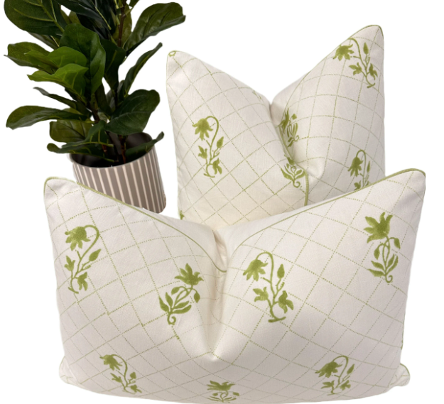 Colefax & Fowler - Berkeley Spring in Lime Green