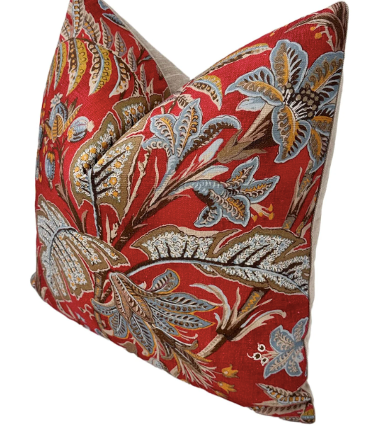 Colefax & Fowler - Paisley Leaf in Red