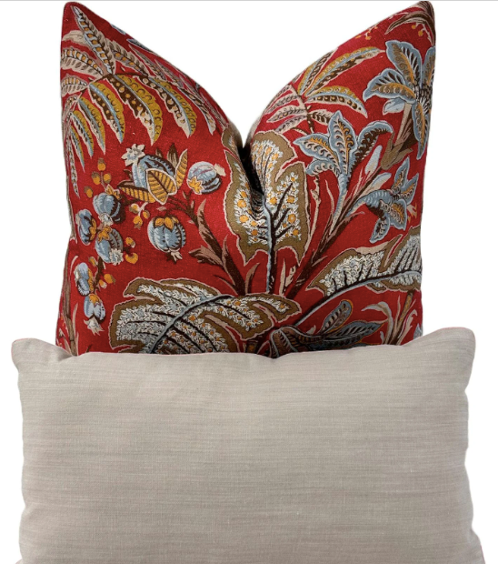 Colefax & Fowler - Paisley Leaf in Red
