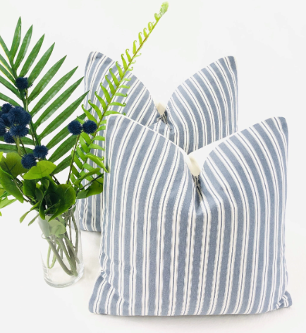 Jane Churchill - Linhope Stripe in Navy