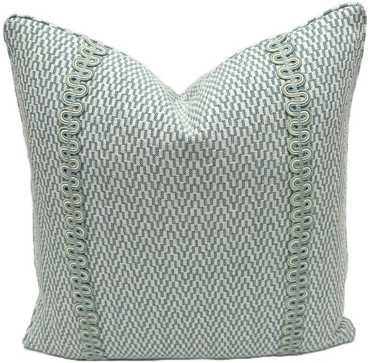 Zig Zag Small Scale with Tape in Aqua