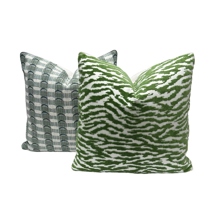 Anna French - Tadoba Velvet in Kelly