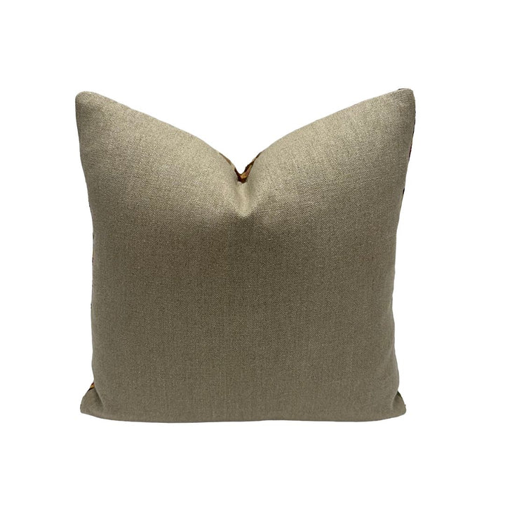 Clarence House - Eliot Crewel in Original