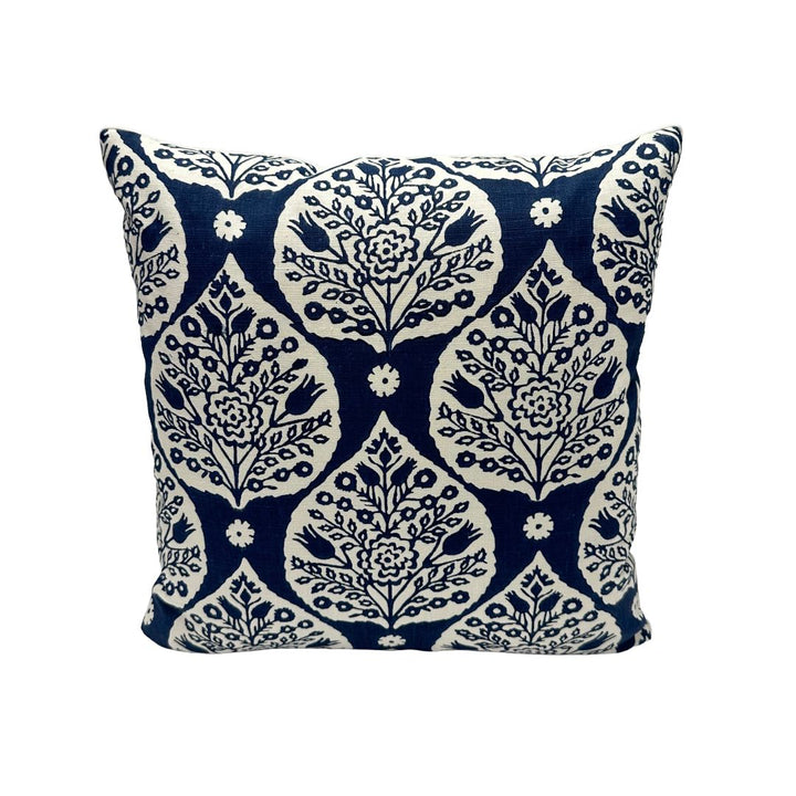 Galbraith & Paul - Little Lotus in Maritime