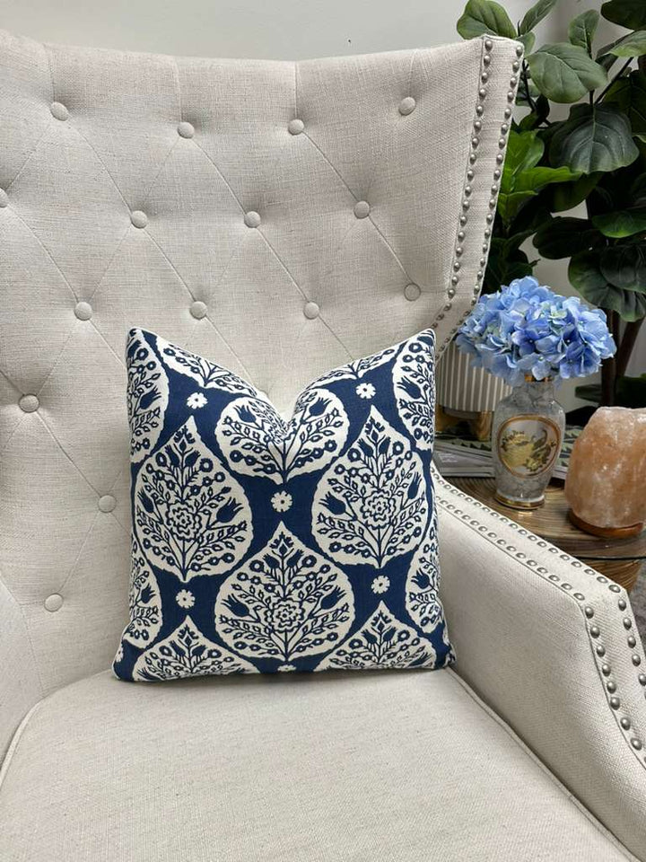 Galbraith & Paul - Little Lotus in Maritime