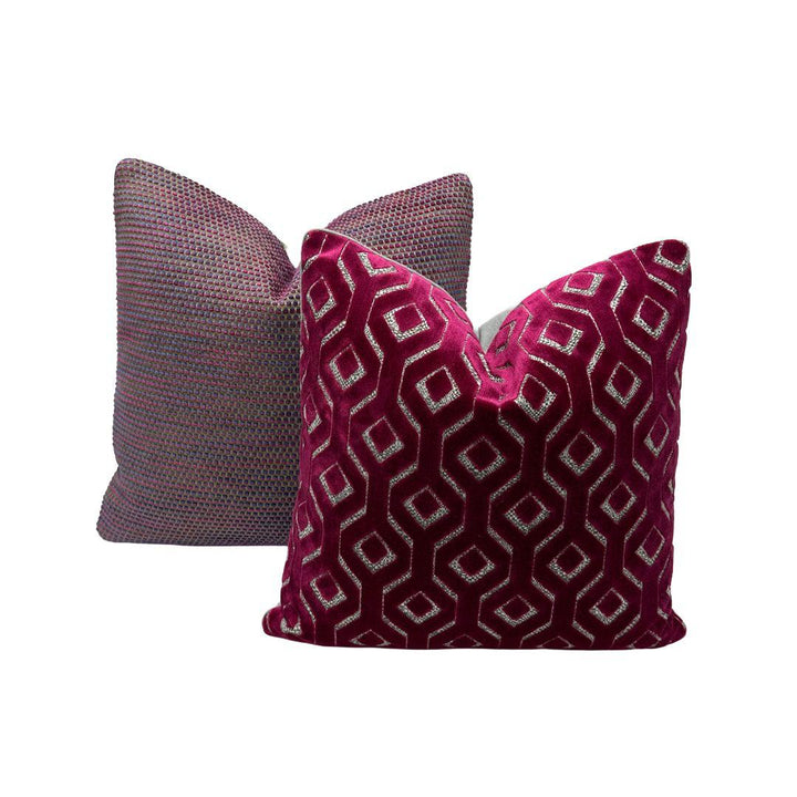 Osborne & Little - Dots in Pink/Violet