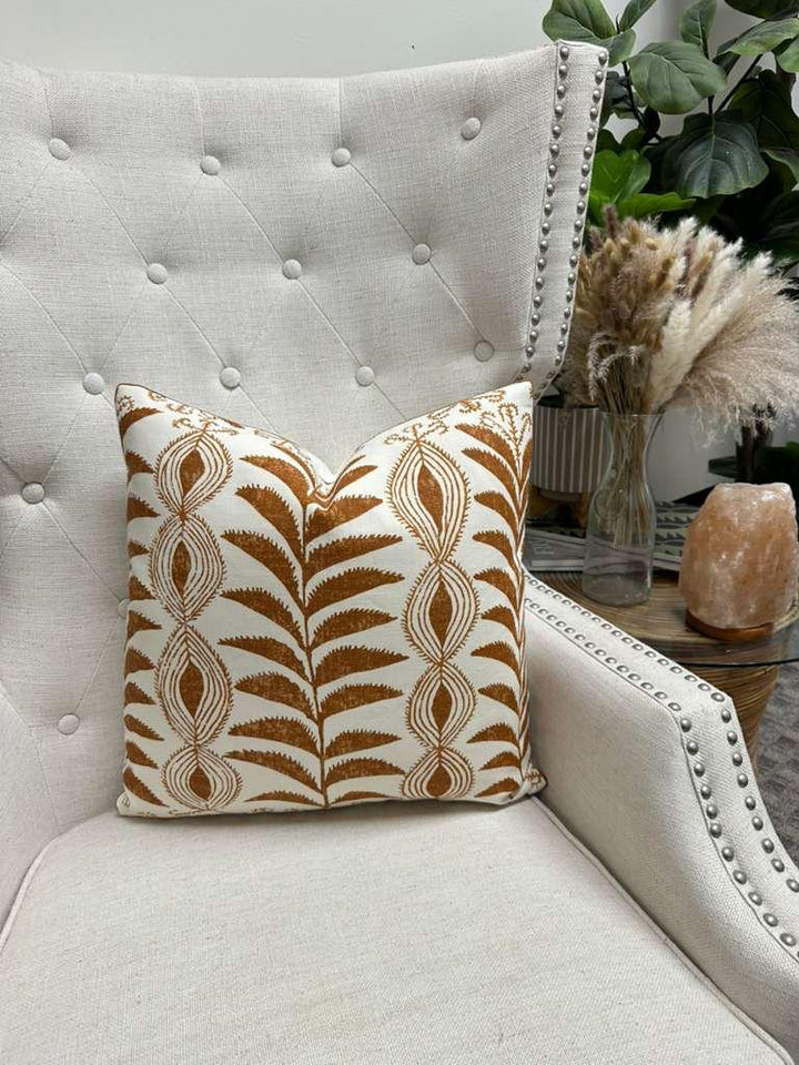 Penny Morrison - Zanzibar in Tobacco