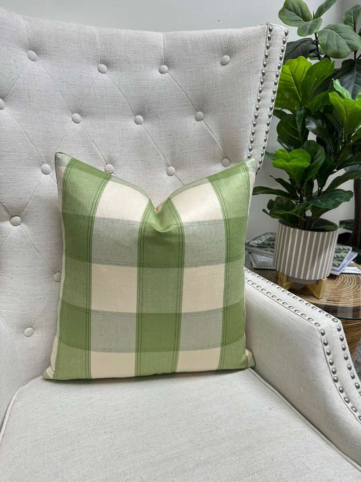 Estate Windowpane in Leaf Green