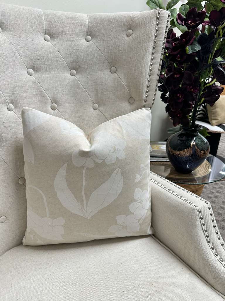 Schumacher - Orchids Have Dream in Light Neutral