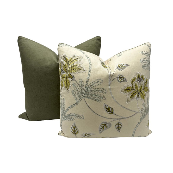 Colefax & Fowler - Elina Linen Embroidery in Leaf