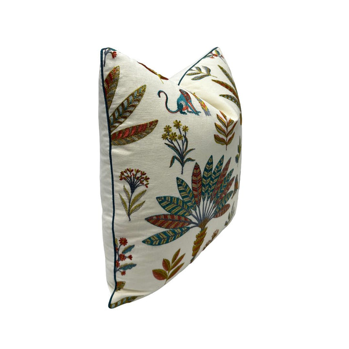 Colefax & Fowler - Zanzibar in Multi - Embroidery