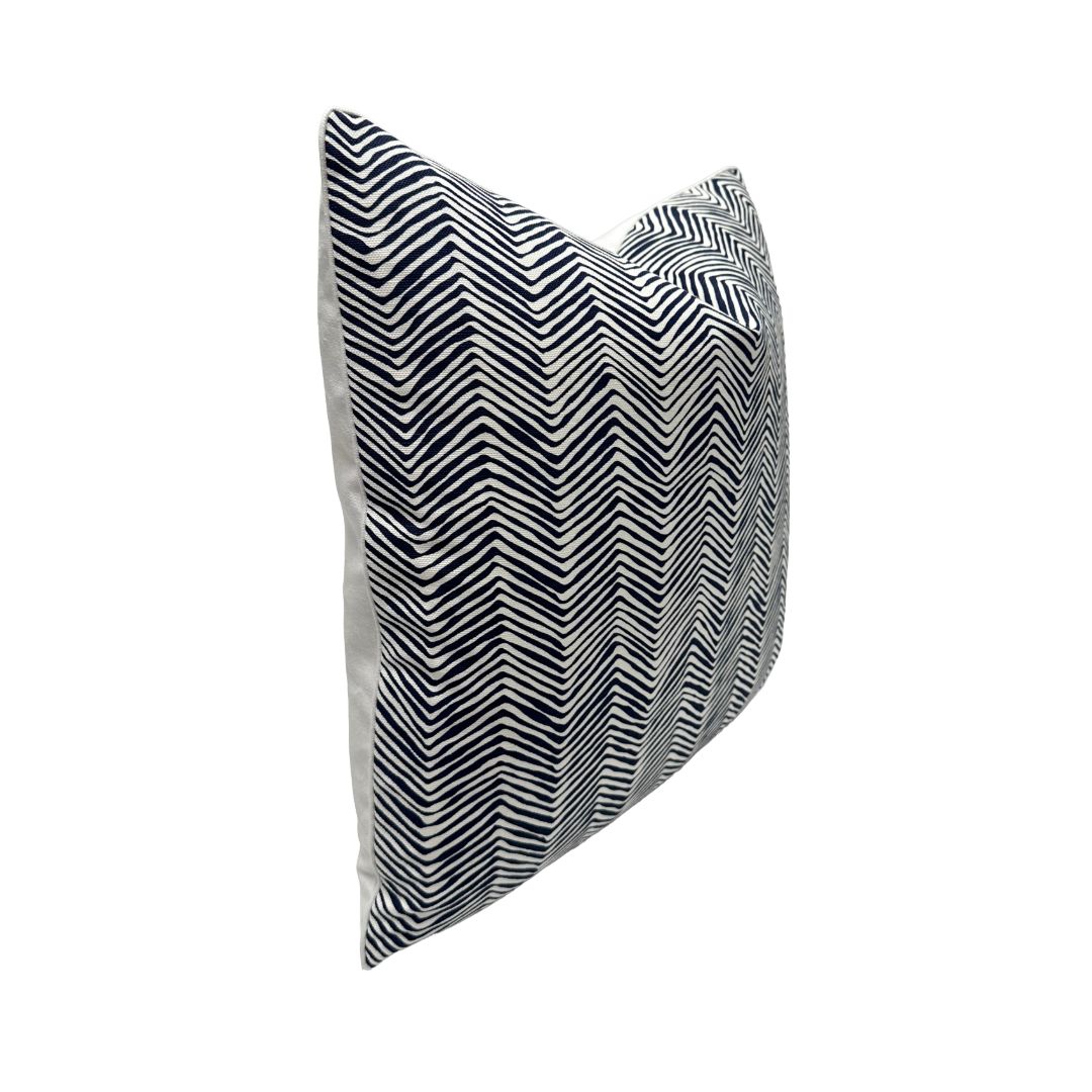 Quadrille - Petite Zig Zag in Navy