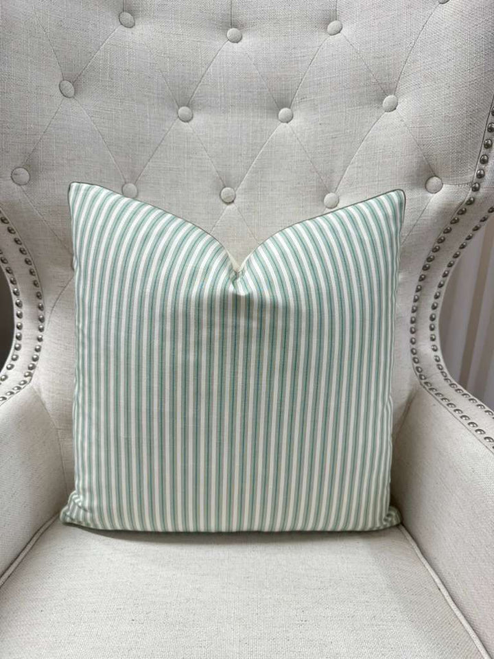 Colefax & Fowler - Elmscott Stripe in Emerald