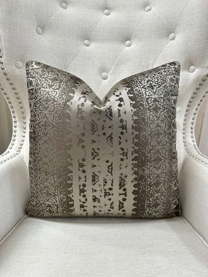 Palazzo Stripe in Warm Grey