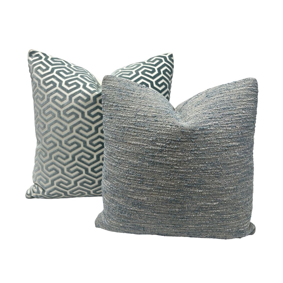 Holland & Sherry - Fiddle Rock in Sea Arch