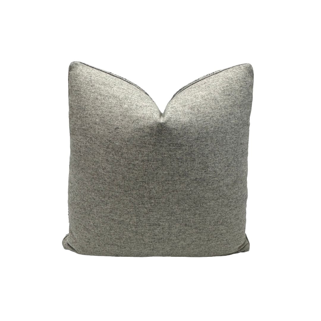 Holland & Sherry - Fiddle Rock in Sea Arch