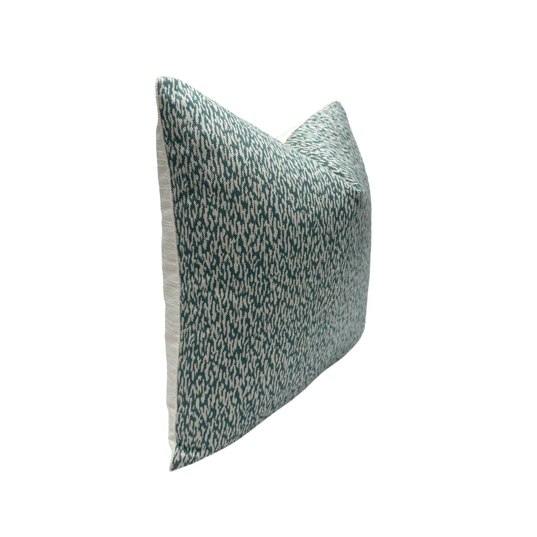 Broken Herringbone in Mineral