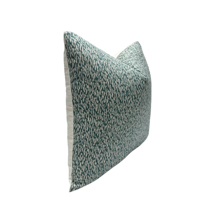 Broken Herringbone in Mineral
