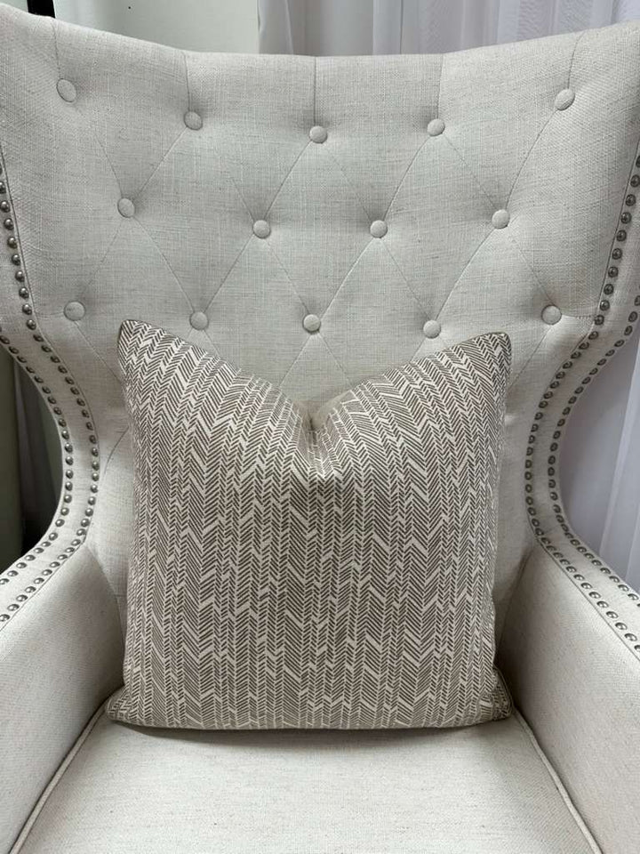 Arrow Weave in Brown