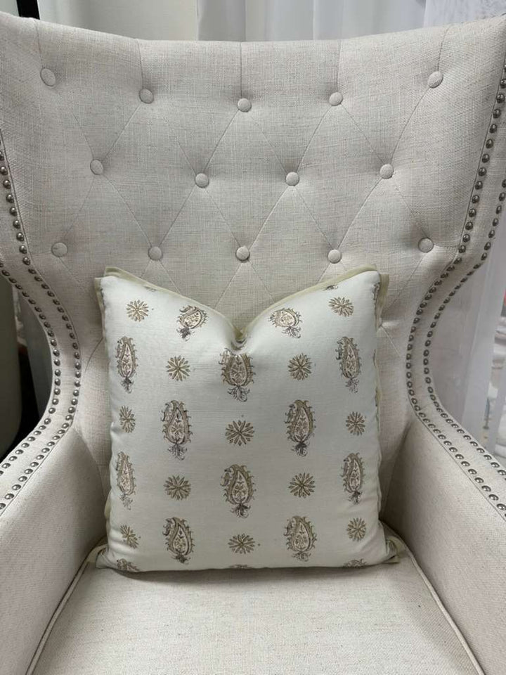 Brunschwig & Fils - Onam Paisley in Spa/Beige