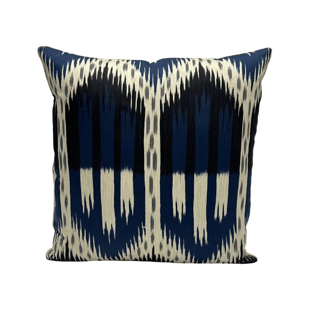 Schumacher - Bukhara Ikat in Indigo