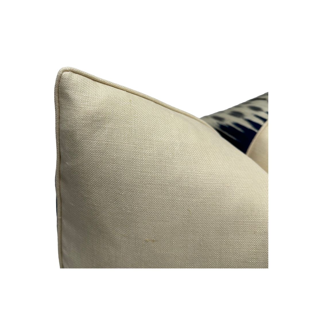 Schumacher - Bukhara Ikat in Indigo