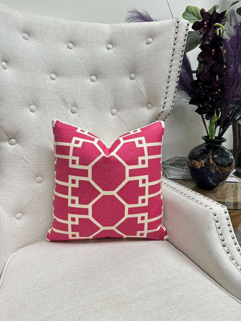 Quadrille - Brighton Reversed in Magenta on Tint