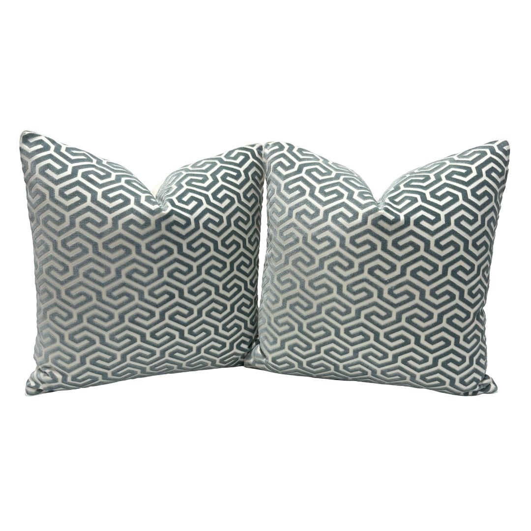 Schumacher - Ming Fret Velvet in Mineral