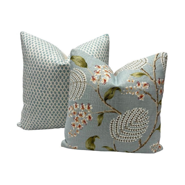 Colefax & Fowler - Atwood in Old Blue
