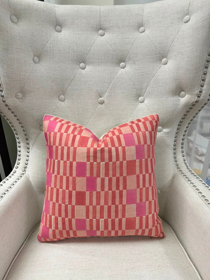 Virginia Kraft - Hamam in Pink