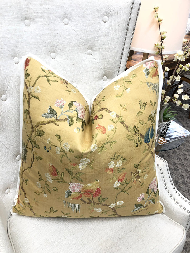 Scalamandre - Melograno - Multi on Antique Gold