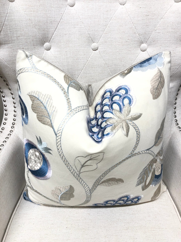 Colefax & Fowler - Paradise Garden - Blue/Cream