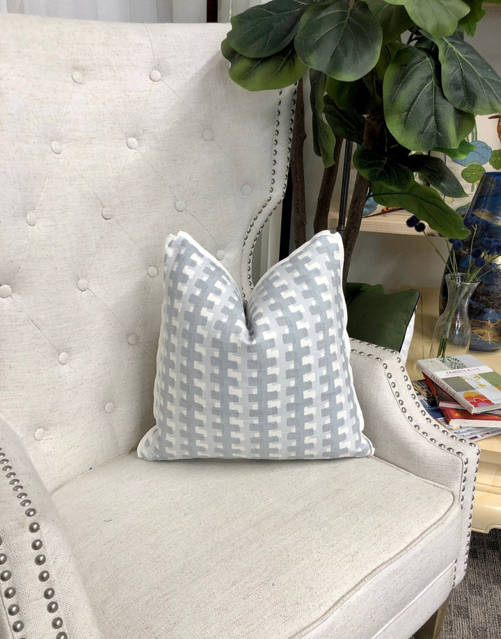 Christopher Farr - Cremaillere in Soft Blue