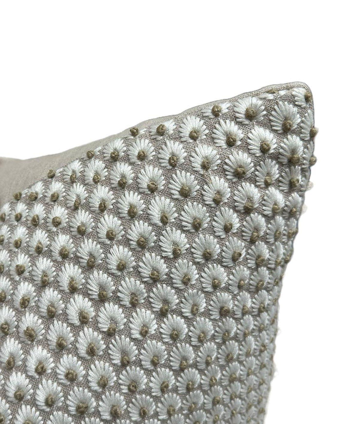 Scalamandre - Fleur Embroidery in Flax