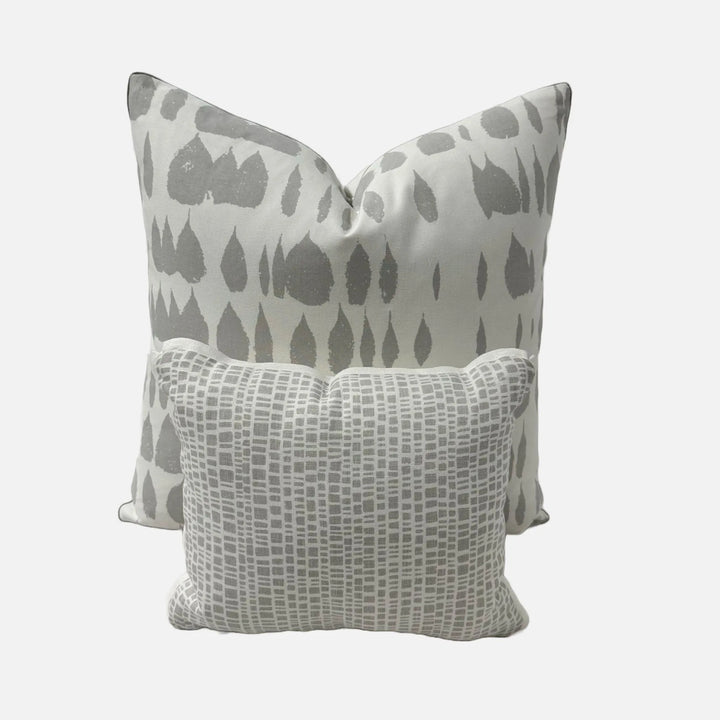 Schumacher - Queen of Spain Sheer in Dove