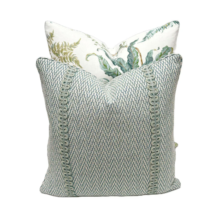 Zig Zag Small Scale with Tape in Aqua