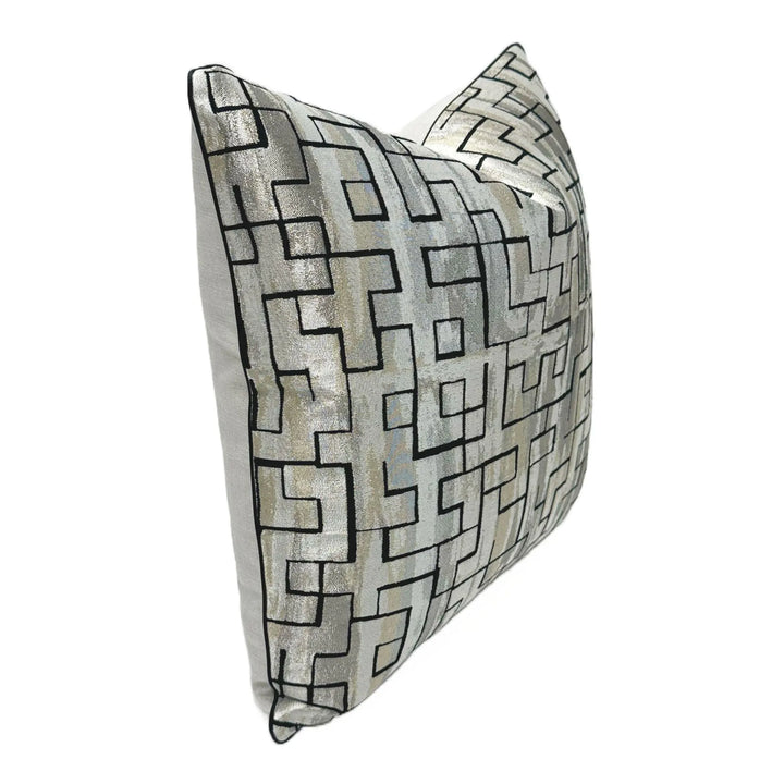 Lee Jofa - Castor in Pewter/Ebony