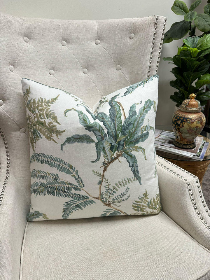 Colefax & Fowler - Woodfern in Leaf Green