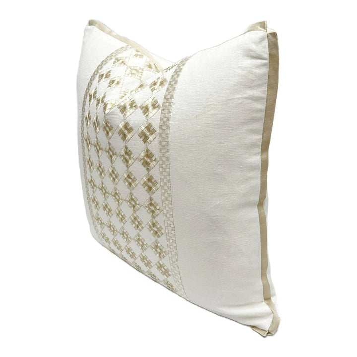 Luxury Embroidery Linen in Gold